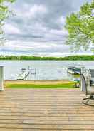 Imej utama Quaint Lake Jefferson Cabin w/ Deck & Gas Grill!