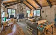 Lain-lain 3 Cozy Arnold Hideaway w/ Serene Wooded Views & Deck