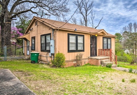 อื่นๆ Little Rock Home w/ Yard ~ 6 Mi to Downtown