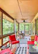 Imej utama Quaint Murphy Cabin in Serene Wooded Setting!