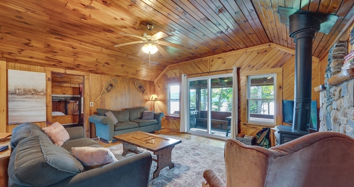 Others Rustic Cabin Retreat on Rangeley Lake!