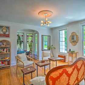 Primary image1特洛伊獨特寵物友善熱水浴池度假屋,伦斯勒县飯店