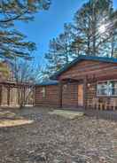 Imej utama Updated Cabin w/ Fire Pit: 2 Mi to UTV & Hike