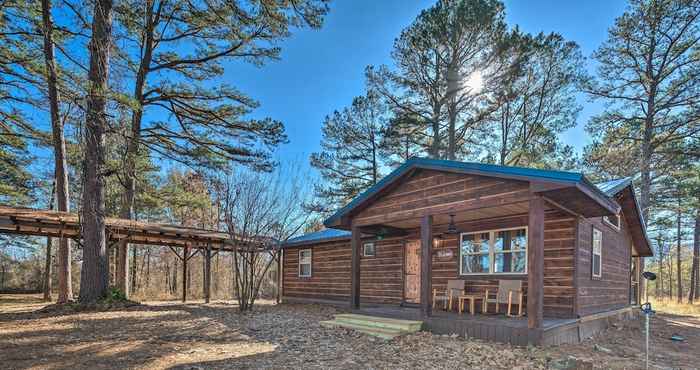 Others Updated Cabin w/ Fire Pit: 2 Mi to UTV & Hike