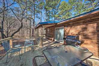 Others 4 Updated Cabin w/ Fire Pit: 2 Mi to UTV & Hike