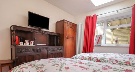 Others 2 Barons Mews