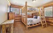 อื่นๆ 4 The Wicker Creel Cabin 4 Bedroom Cabin by Redawning