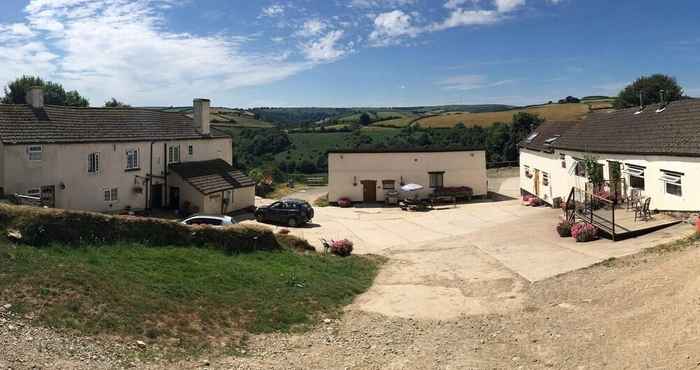 Khác Charming 3-bed House on Exmoor