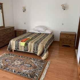 Room1喬之家民宿,法蒂玛圣母朝圣地飯店