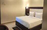 Lainnya 4 PPH Living Gnr Grand Luxury Rooms