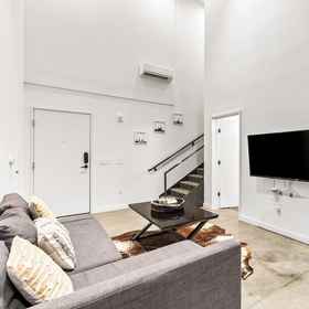 Primary image 1 Urban Loft in Redmond Core, King County Apartments