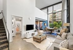 Khác 7 Airy and Open Corner Loft - 92 Walkscore