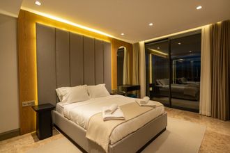 其他 4 Hills Deluxe