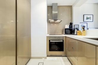 อื่นๆ 4 Spacious 1BR in Downtown w Swimming Pool