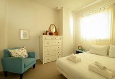 Others 7 Beachside 3-BR Apt Perfect for Families
