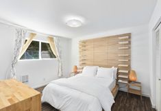 Others 2 Epicurean remodel in central location