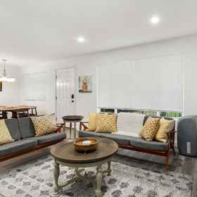 Primary image 1 Beacon Hill Retro - Central Location, West Seattle Golf Course Hotels