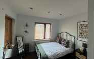 Others 6 Inviting & Spacious 3BD Flat - Shadwell