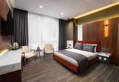 Others 5 SECOND SUIT OTEL