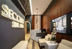 其他 4 SECOND SUIT OTEL