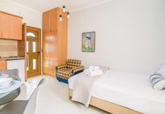 Others 3 Marillia Apartment