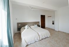 その他 4 Hostal Cala Llombards