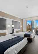 Room Serain Residences on View