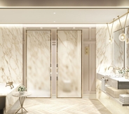 Others 7 The Lana - Dorchester Collection