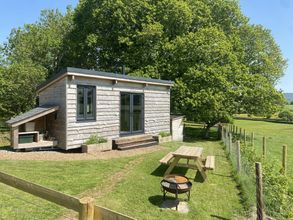 Others 4 Red Oaks Shepherds hut