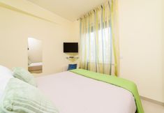 Others 5 L Onda Viola in Sorrento