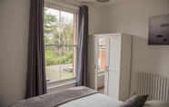 Others 5 1 Bed Nr Christchurch Park 1st Flr