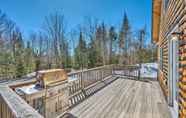 Others 7 Spacious Cabin w/ Deck & Grill, Walk to Lake!