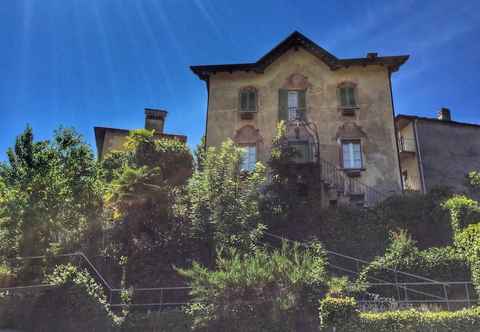 Others Le Giare Villa With Garden and Lake View