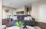 Others 7 Bellevue Sophisticated 2BD 2BA Apartment