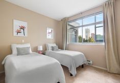 Others 4 Bellevue Designer 1BD Plus Den 1BA Apartment