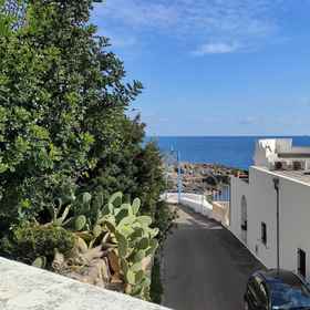 Primary image 1 Casa Marieli - A 50 m dal Mare con Spazio Esterno, Villa Eva Hotels