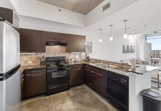 Others 2 Austin Premiere 1BD 1BA 2nd Street District Apartment