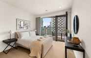 Lainnya 7 Deluxe two Bedroom Canary Wharf Apartment With River Views