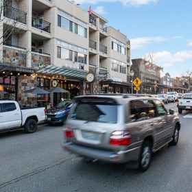 Room1Bellevue Modern 2BD 2BA Apartment,金郡公寓