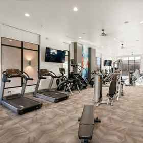 Room 1 Arlington Luxurious Studio Apartment, University of Texas at Arlington Hotels