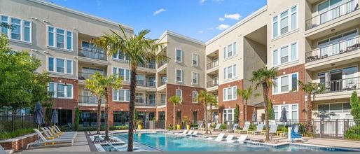 其他 4 Frisco Executive 2BD 2BA Apartment