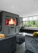 ภาพหลัก Luxury Designer Mansion in West Midlands Countryside