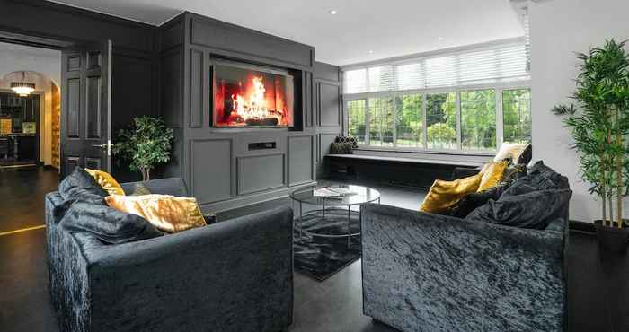 Others Luxury Designer Mansion in West Midlands Countryside