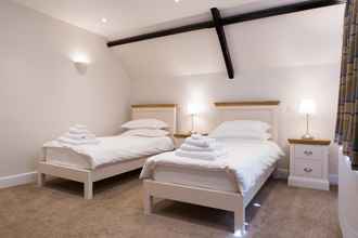 Lain-lain 4 Luxury Lodge With Garden in the Grade II Listed Netherby Hall