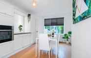 Others 5 Stylish Three Bedroom House With Garden in Birmingham Suburb