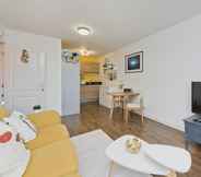 Others 7 Bright Greenwich Flat Near Canary Wharf by Underthedoormat