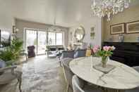 Others Superb Garden Flat in North West London by Underthedoormat