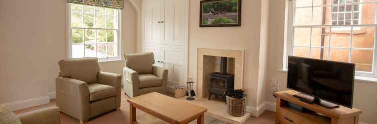 Lain-lain Spacious 2 Bedroom Apartment in Netherby Hall