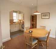 Others 6 Spacious 2 Bedroom Apartment in Netherby Hall