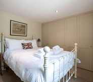 Lain-lain 2 Traditional Fulham Home Close to the River Thames